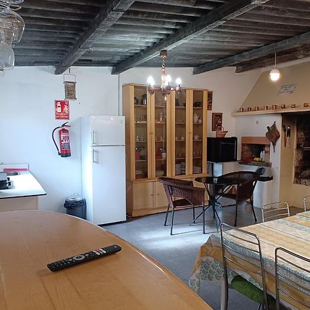 Acogedora Casa De Campo Neda Eksteriør bilde