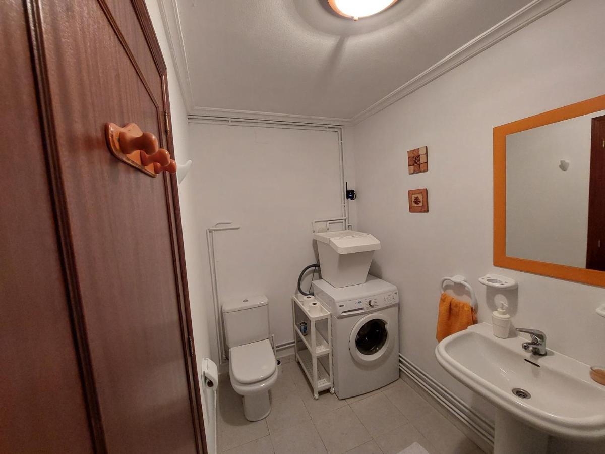 Acogedora Casa De Campo Neda Eksteriør bilde