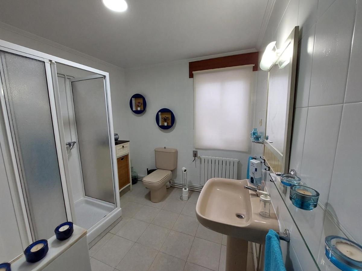 Acogedora Casa De Campo Neda Eksteriør bilde