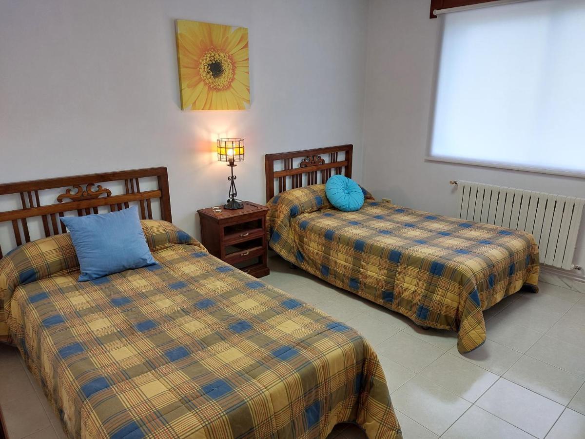 Acogedora Casa De Campo Neda Eksteriør bilde